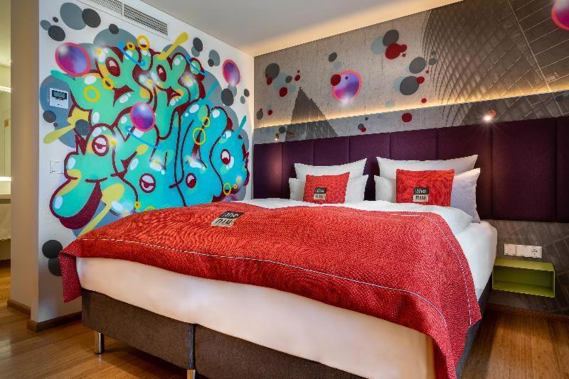 Holiday Inn - The Niu, Hide Berlin Friedrichshain By Ihg Habitación foto